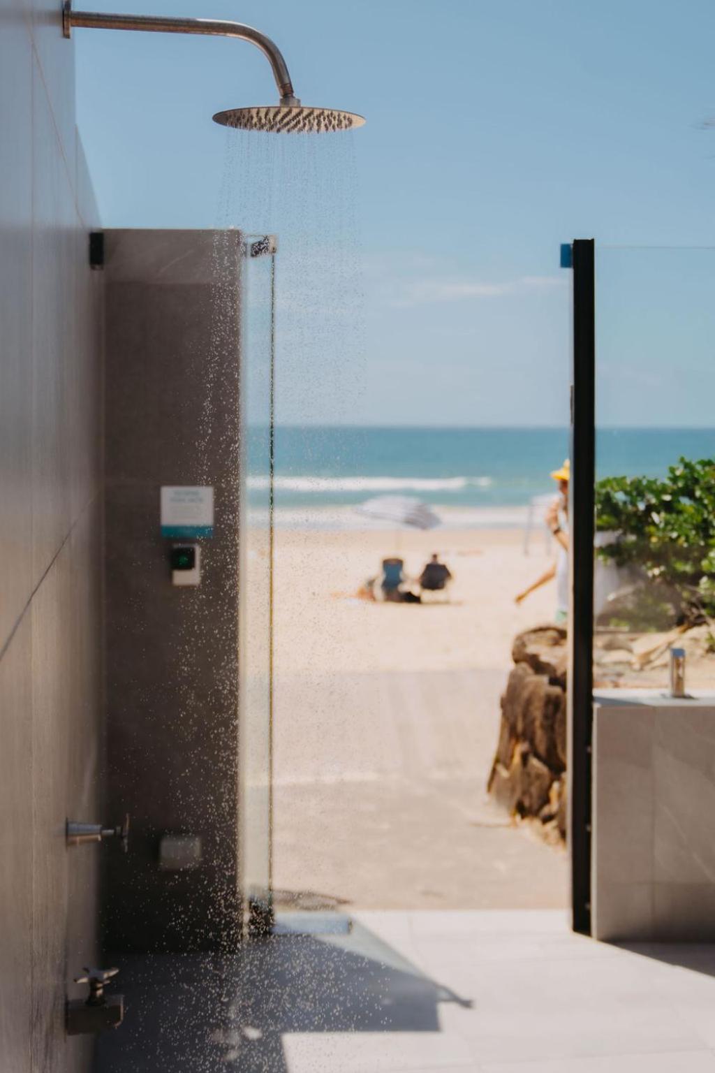On The Beach Noosa Resort Εξωτερικό φωτογραφία